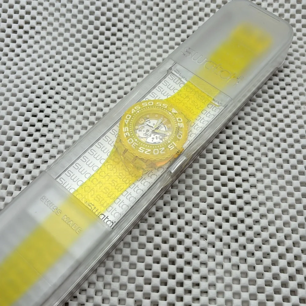 Swatch watch suuj101